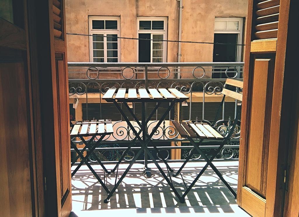 Circus Hostel